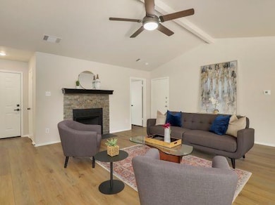 13024 Garfield Ln, Austin, TX 78727 - photo 7