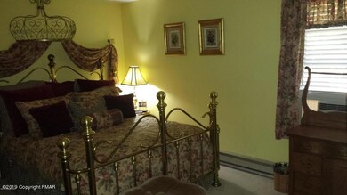 432 Iroquois Loop, Canadensis, PA 18325 - photo 5