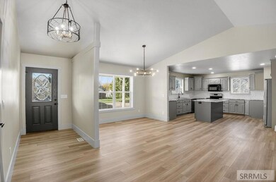 100 Centennial St, Blackfoot, ID 83221 - photo 7