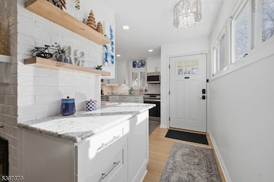 2085 Nicholl Ave, Scotch Plains, NJ 07076 - photo 4