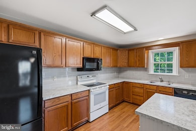 154 A S Main St, Dublin, PA 18917 - photo 3