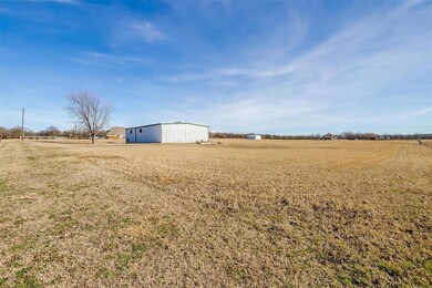 975 Hlavek Rd, Decatur, TX 76234 - photo 6