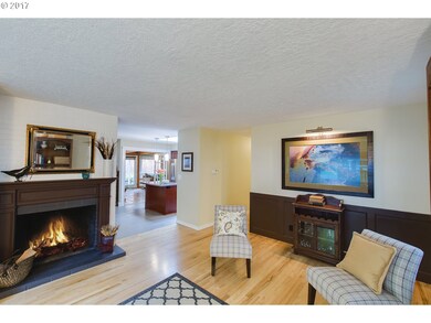 16650 Lake Forest Blvd, Lake Oswego, OR 97035 - photo 4