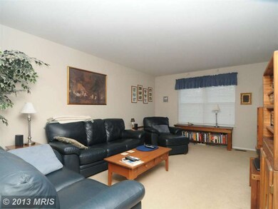 931 Ryecroft Ct, Severna Park, MD 21146 - photo 2