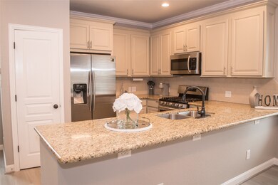 6617 Del Rio St unit A, Houston, TX 77021 - photo 2