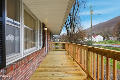 2222 3rd Ave E, Big Stone Gap, VA 24219 - photo 3