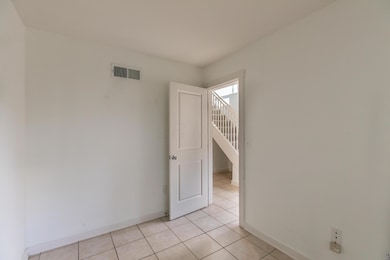 1009Wall-3656