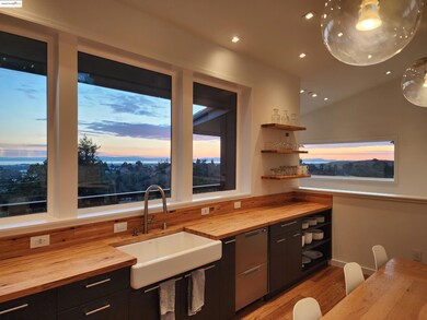 4520 Saint Andrews Rd, Oakland, CA 94605 - photo 4