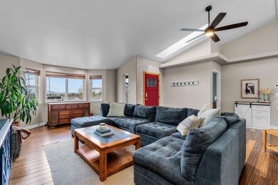 2427 SW 33rd St, Redmond, OR 97756 - photo 5