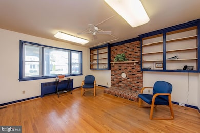 1421 Sulphur Spring Rd, Halethorpe, MD 21227 - photo 3