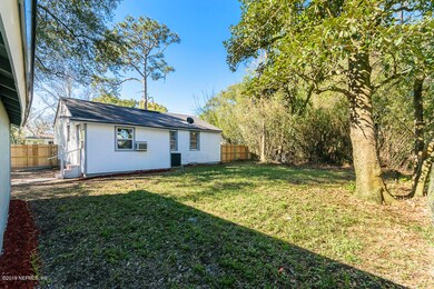 4849 Elizabeth Terrace, Jacksonville, FL 32205 - photo 6