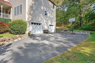 23 Sophia Ln, Brewster, NY 10509 - photo 5