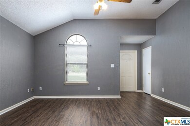 1505 Earle St, San Marcos, TX 78666 - photo 4