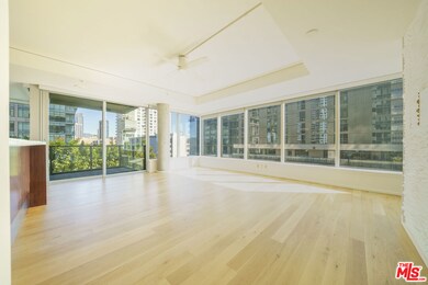 EVO South unit 817, Los Angeles, CA 90015 - photo 2