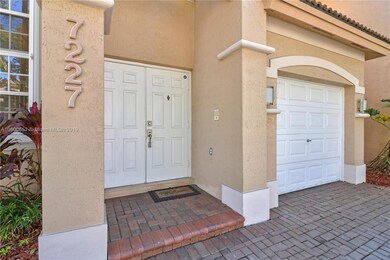 7227 NW 113th Ct, Doral, FL 33178 - photo 3