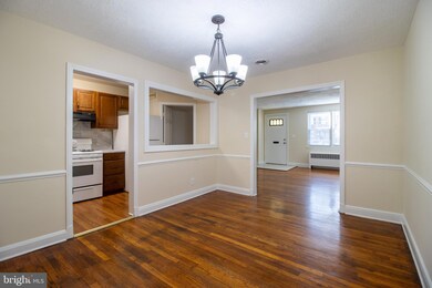 8615 Willow Oak Rd, Parkville, MD 21234 - photo 7