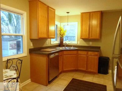 1002 Fitting Ave, Lansing, MI 48917 - photo 3