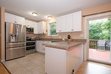 47 Grove St, Spencer, MA 01562 - photo 4