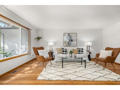 4724 Lamont Ct, Lake Oswego, OR 97035 - photo 3