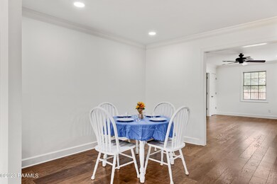 121 Castle Row-6