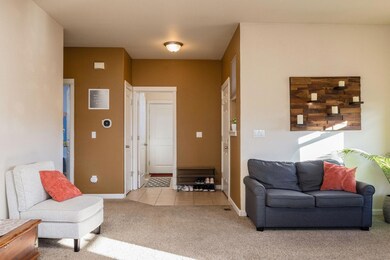 1211 NW 18th St, Redmond, OR 97756 - photo 5