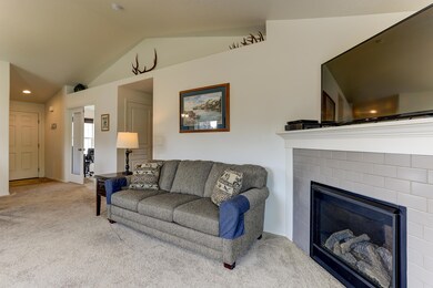 3115 SW Cascade Ave-22
