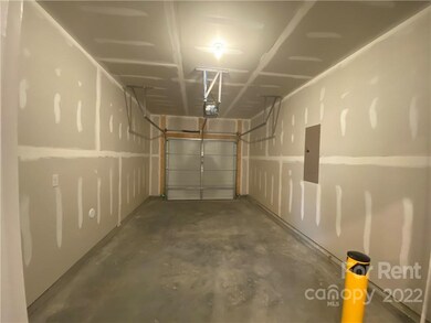 213 Wolf Creek Ln, Statesville, NC 28625 - photo 6