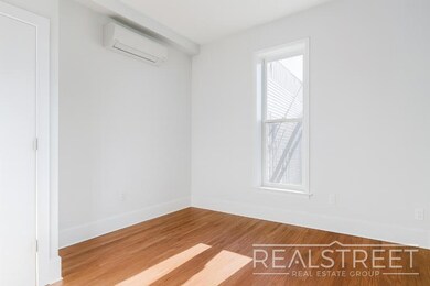 542 Willoughby Ave unit 1, Brooklyn, NY 11206 - photo 7