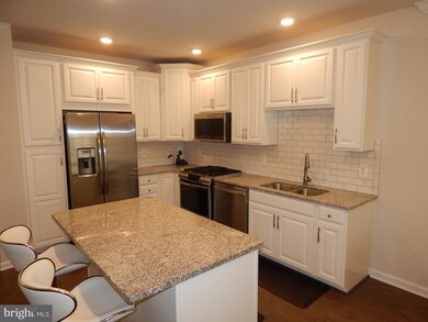43021 Greggsville Chapel Terrace unit 108, Dulles, VA 20148 - photo 2