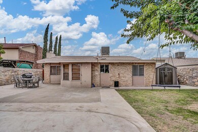 11165 Tenaha Ave-33