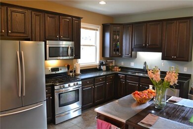 30 N Willow Brook Dr, Asheville, NC 28806 - photo 7