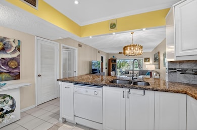 9880 Marina Blvd unit 1522, Boca Raton, FL 33428 - photo 5