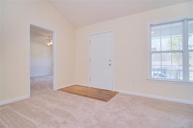 1741 Riverstone Dr, Lincolnton, NC 28092 - photo 4