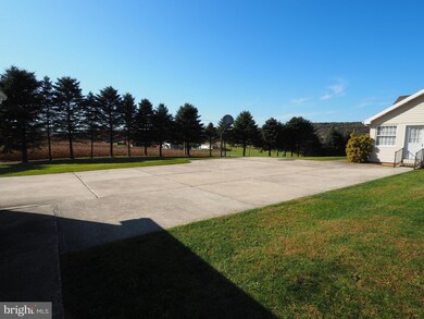 1009 Spring Rd, Andreas, PA 18211 - photo 3