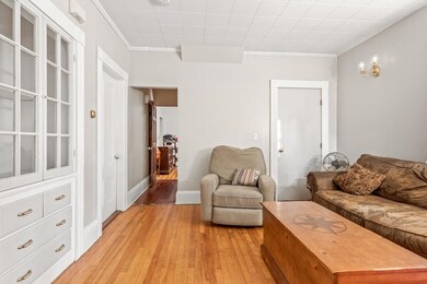2 Thorndike St unit 2, Salem, MA 01970 - photo 6