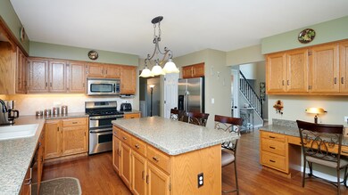 546 Arbor Ln, Oswego, IL 60543 - photo 6