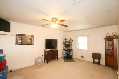 BEDROOM 4 OR BONUS ROOM