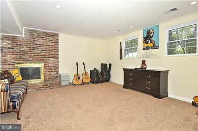 2420 Stirrup Ln, Alexandria, VA 22308 - photo 2