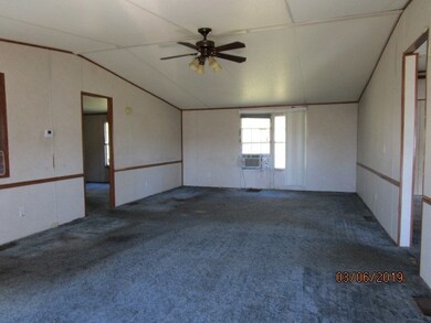 307 4th St, Sparks, GA 31647 - photo 6