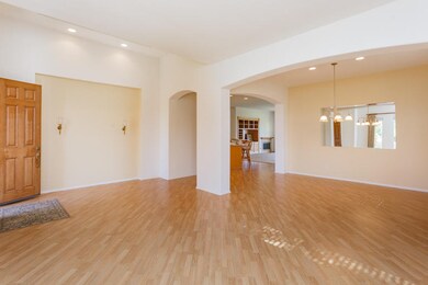 49338Barrymore_MLS-4