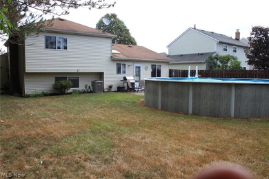 9724 Tannery Way, Olmsted Falls, OH 44138 - photo 2