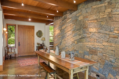 1575SilverKing_DASH_23060827