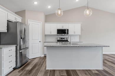 4724 5th St NE, St. Cloud, MN 56304 - photo 5