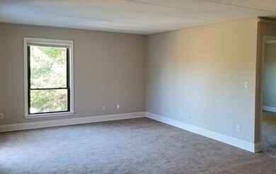 Crestwood Condominiums unit 49, Holliston, MA 01746 - photo 4