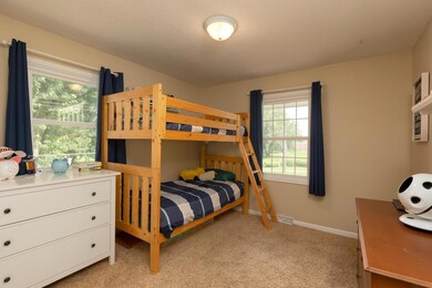 2203 W 4th St, Cedar Falls, IA 50613 - photo 6