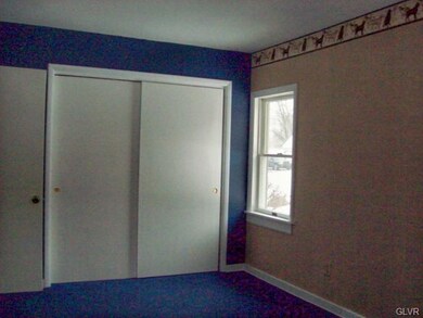 5511 Chestnut St, Emmaus, PA 18049 - photo 7