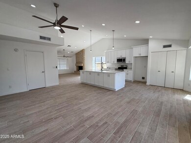 723 E Piute Ave, Phoenix, AZ 85024 - photo 7