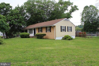 7902 Ashdale Rd, Capitol Heights, MD 20743 - photo 3