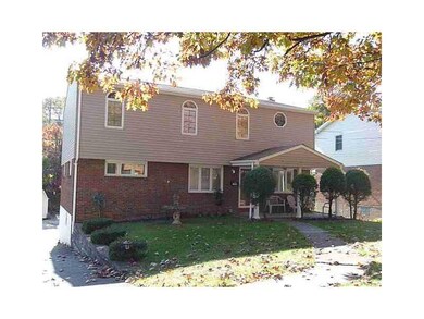 4509 Homeridge Dr, Homestead, PA 15120 - photo 3