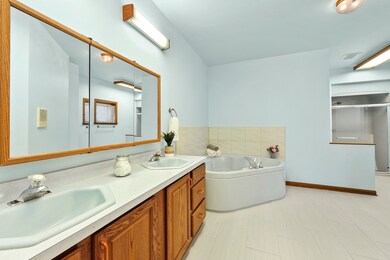 1679 Webster Ln, Des Plaines, IL 60018 - photo 7